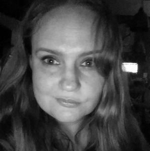 Meet your Posher, Candace